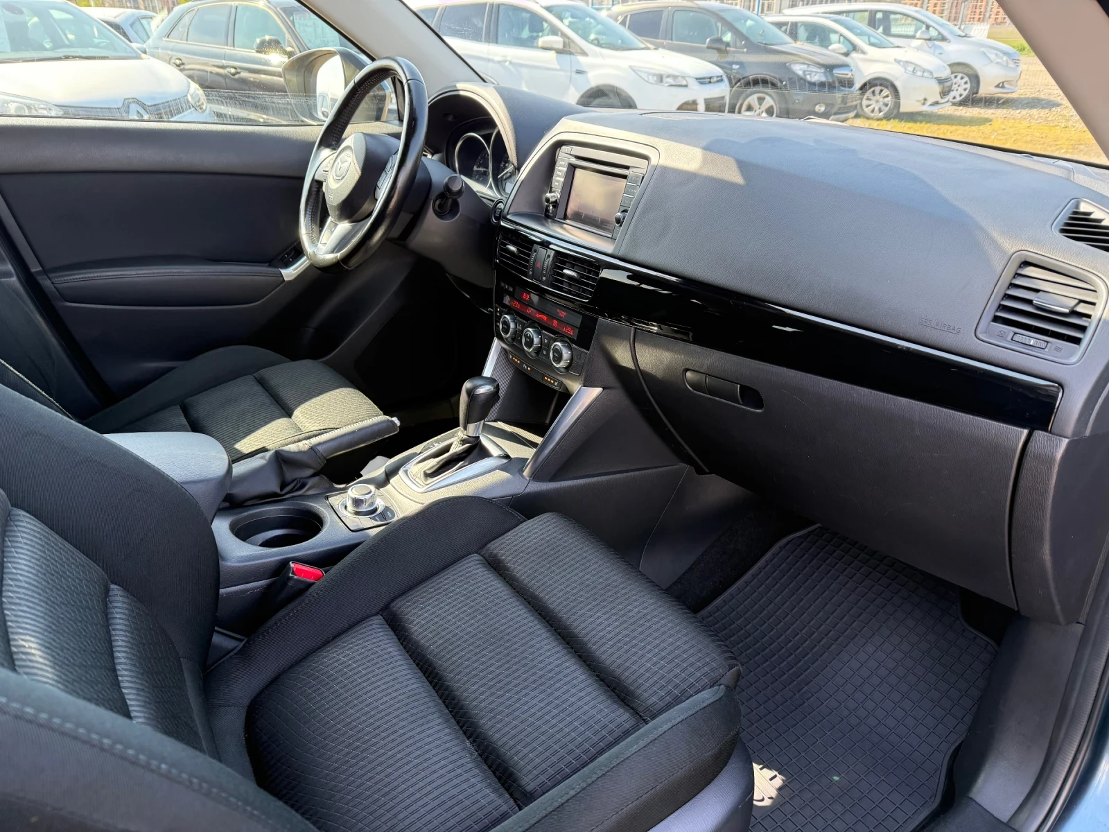 Mazda CX-5 2.0i 4x4 CH Automat Navi - изображение 9