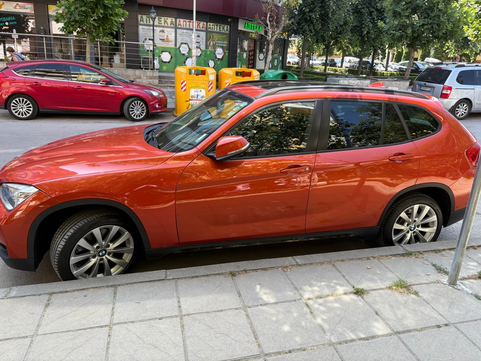 BMW X1 DRIVE 20 - изображение 3