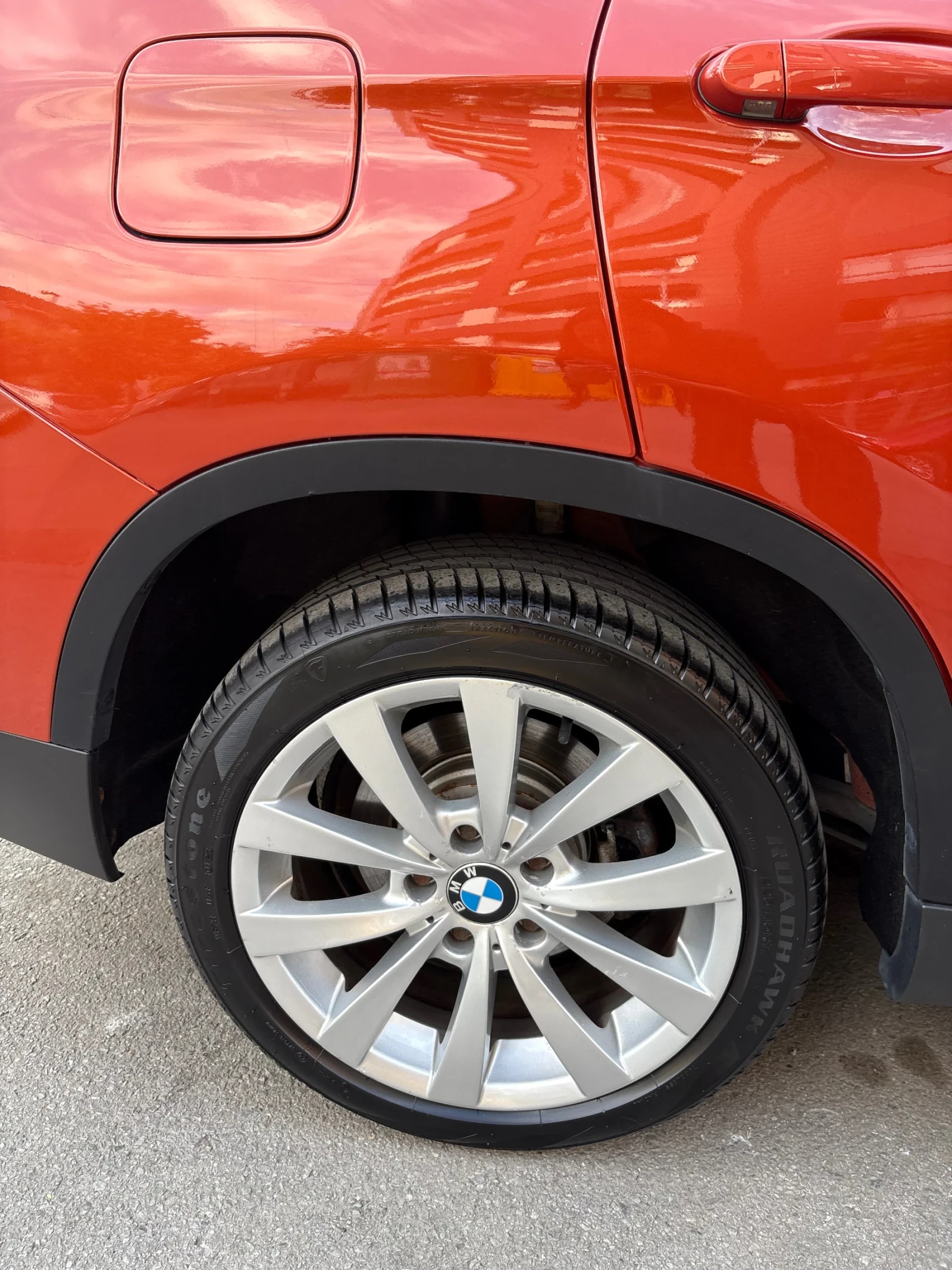 BMW X1 DRIVE 20 - изображение 6