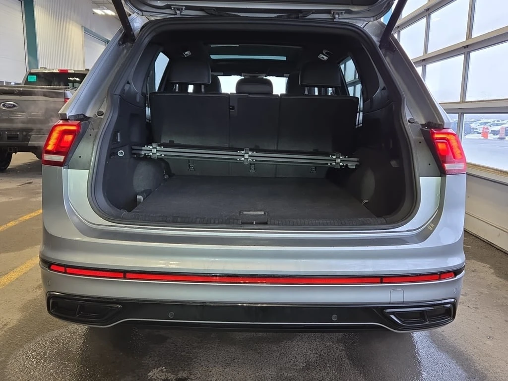 VW Tiguan * COMFORTLINE R LINE BLACK EDITION * CARFAX *   | Mobile.bg   13