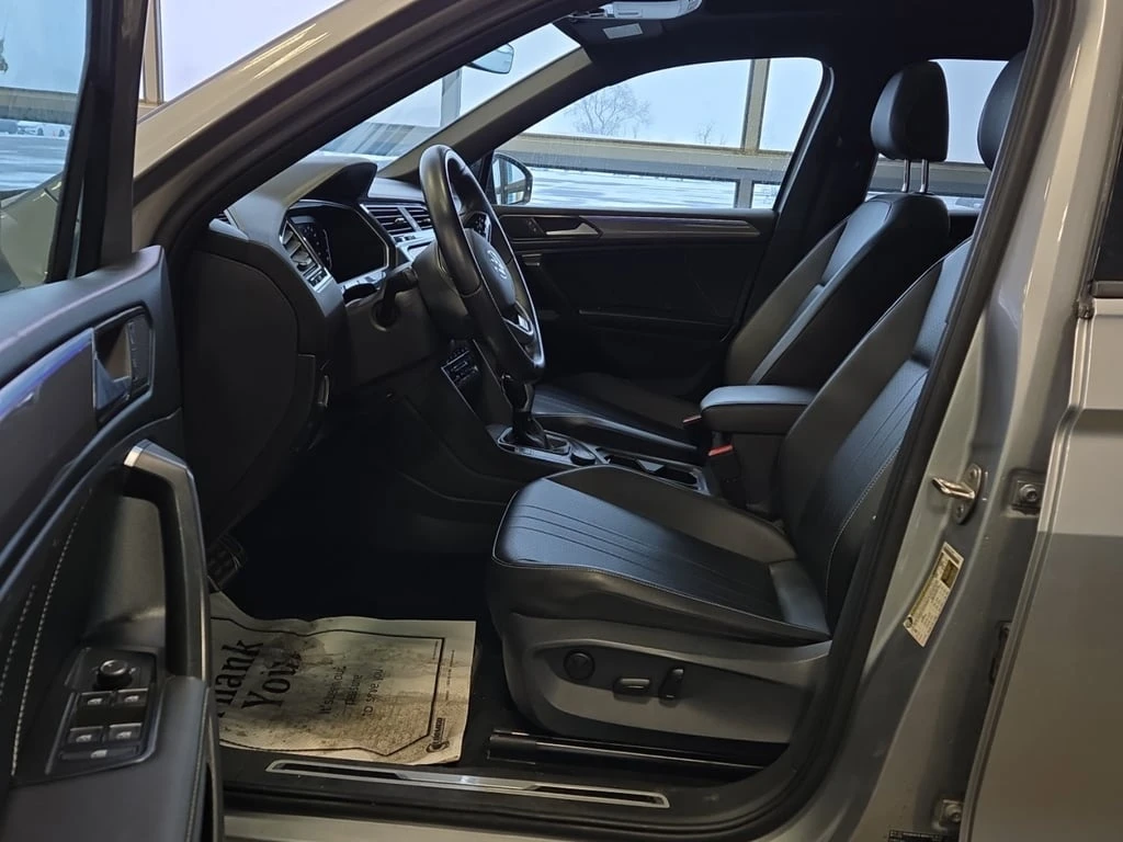 VW Tiguan * COMFORTLINE R LINE BLACK EDITION * CARFAX *   | Mobile.bg   5