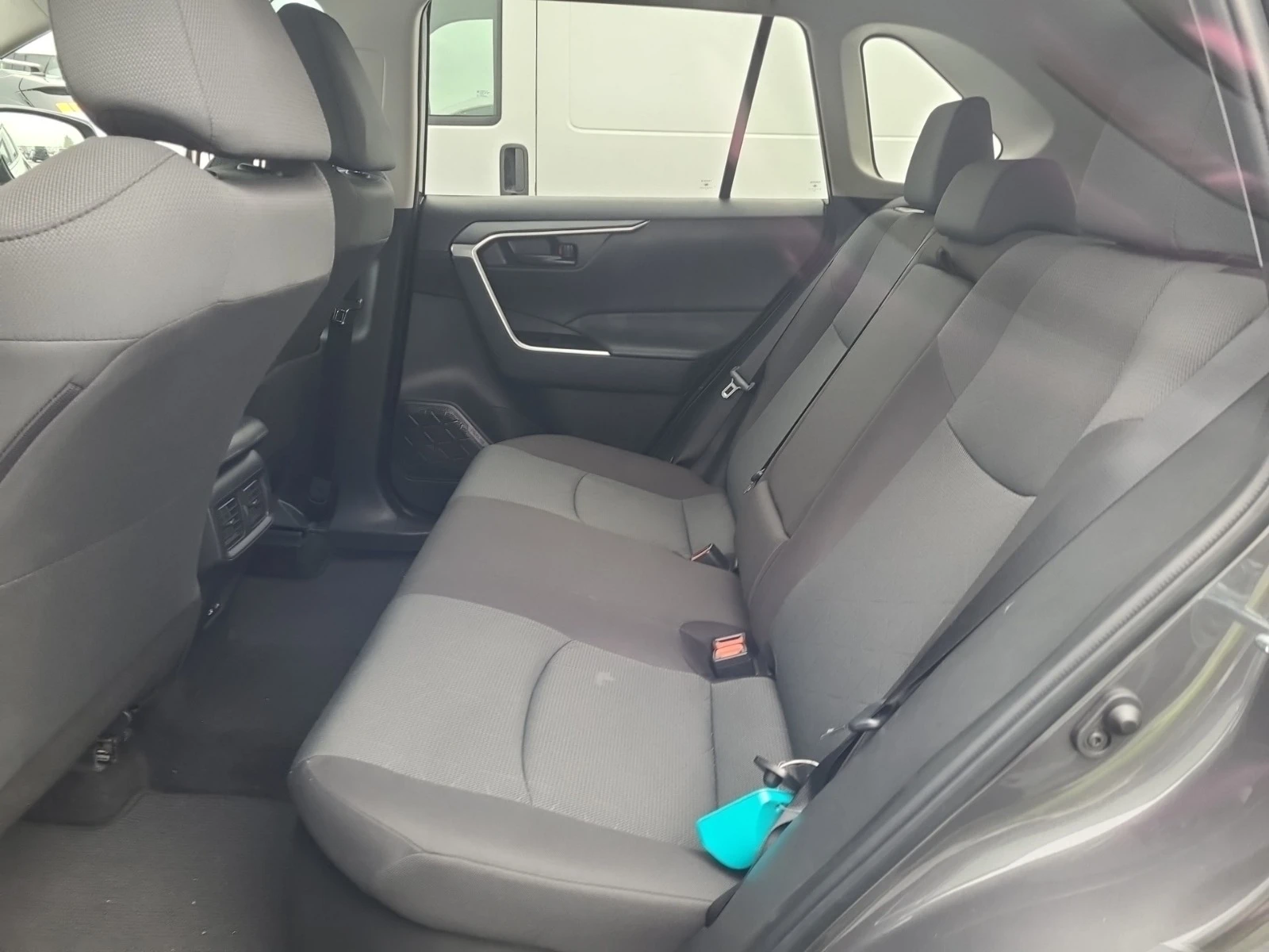 Toyota Rav4 HYBRID LE * * CARFAX * * АВТО КРЕДИТ * *  - изображение 8