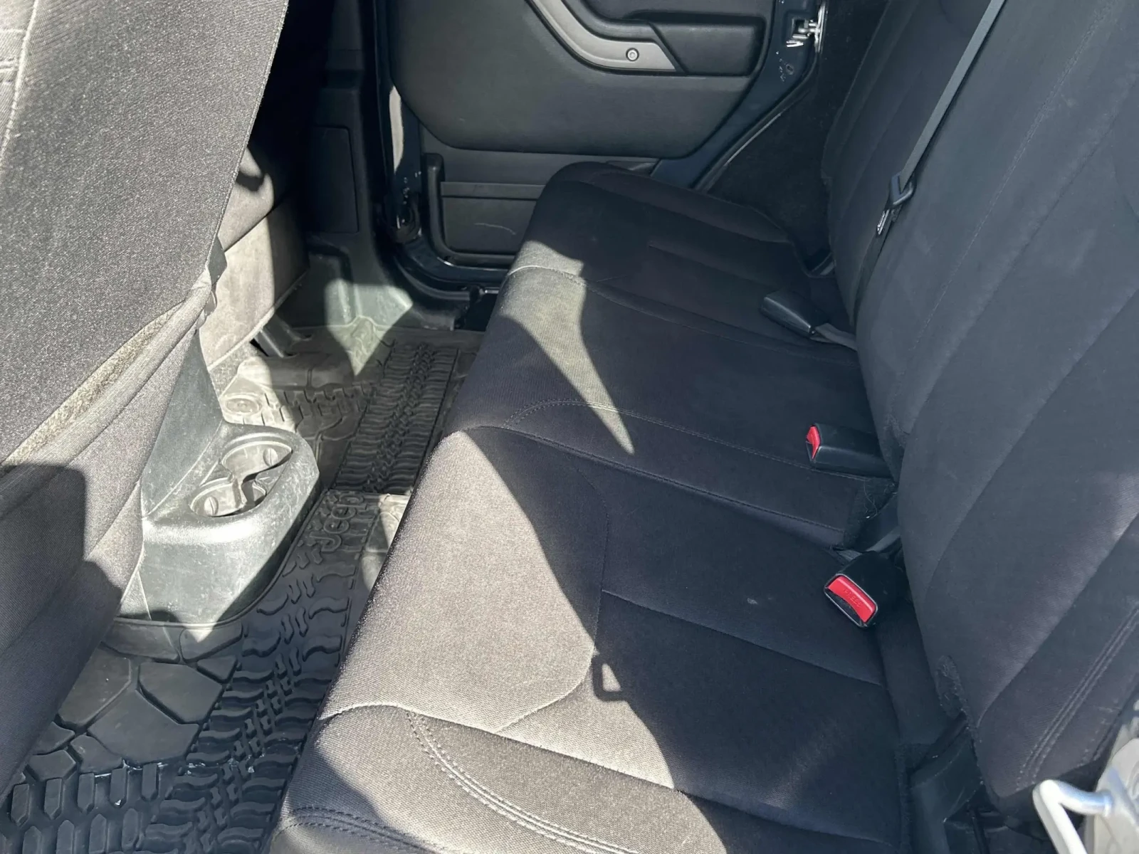 Jeep Wrangler Unlimited/3.6 V6 - изображение 8