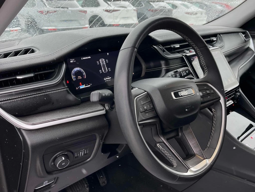 Jeep Grand cherokee 2023 Limited * CARFAX * БЕЗ ПЪРВОНАЧАЛНА ВНОСКА - изображение 9