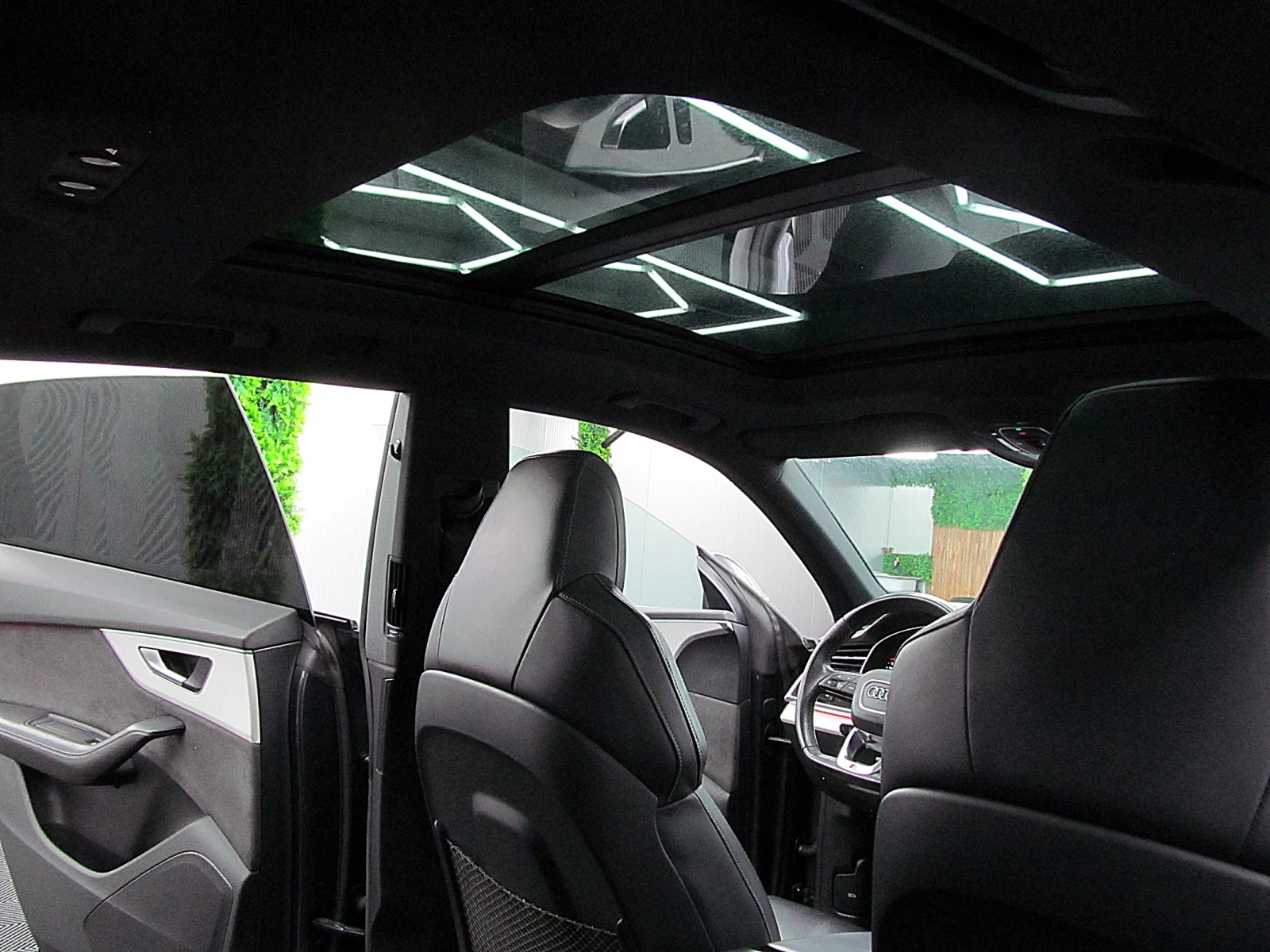 Audi Q8 SQ8/PANORAMA/3D-CAM/DISTRONIC/�������� ������ | Mobile.bg � ����������� 13