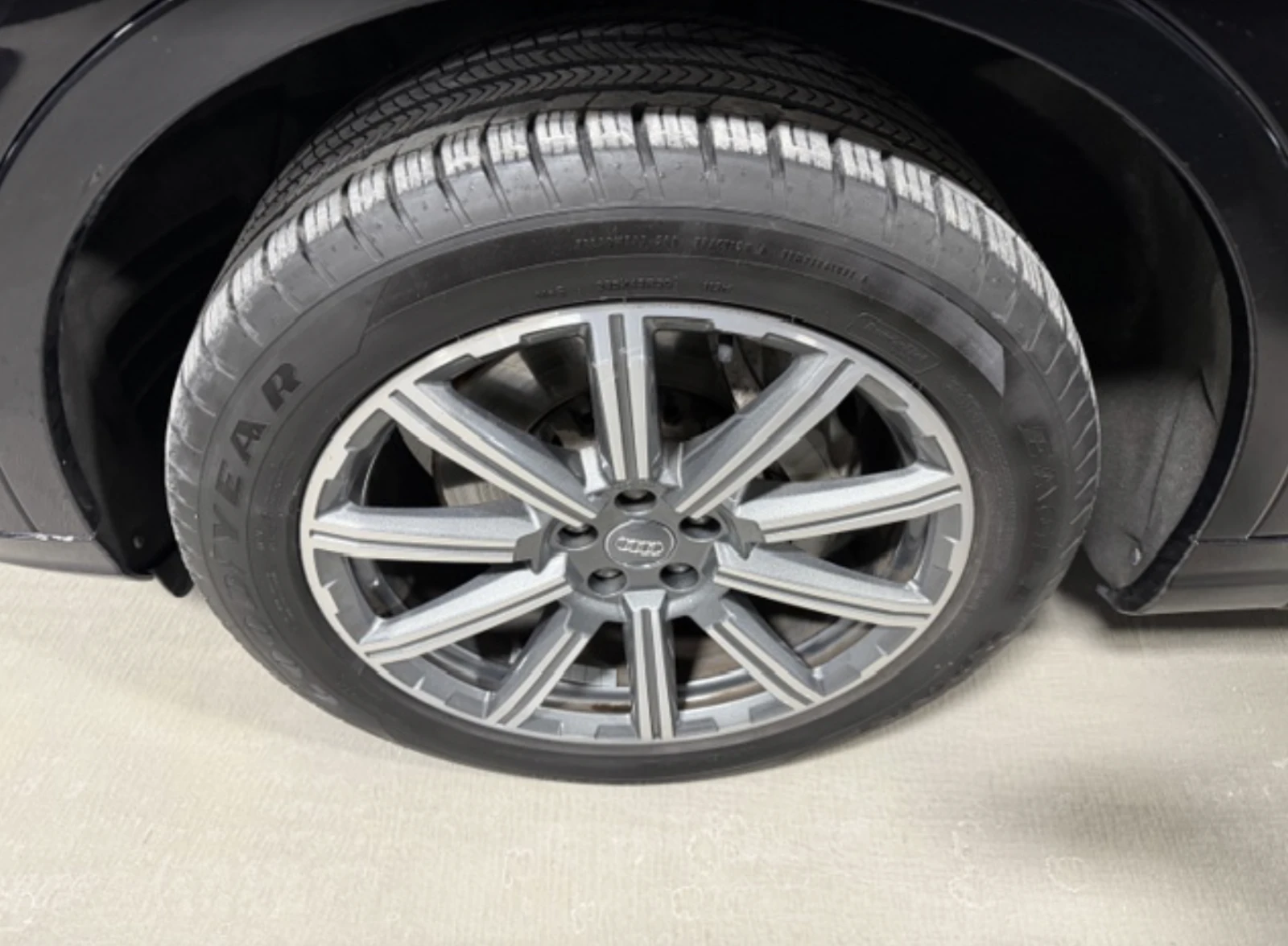 Audi Q7 Komfort* КОжа* Подгрев* Keyless* NAVI, снимка 9 - Автомобили и джипове - 53880666