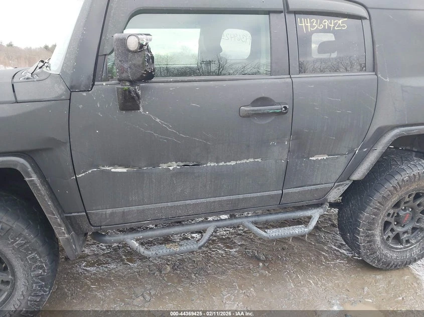 Toyota Fj cruiser 4.0l, снимка 6 - Автомобили и джипове - 53941313