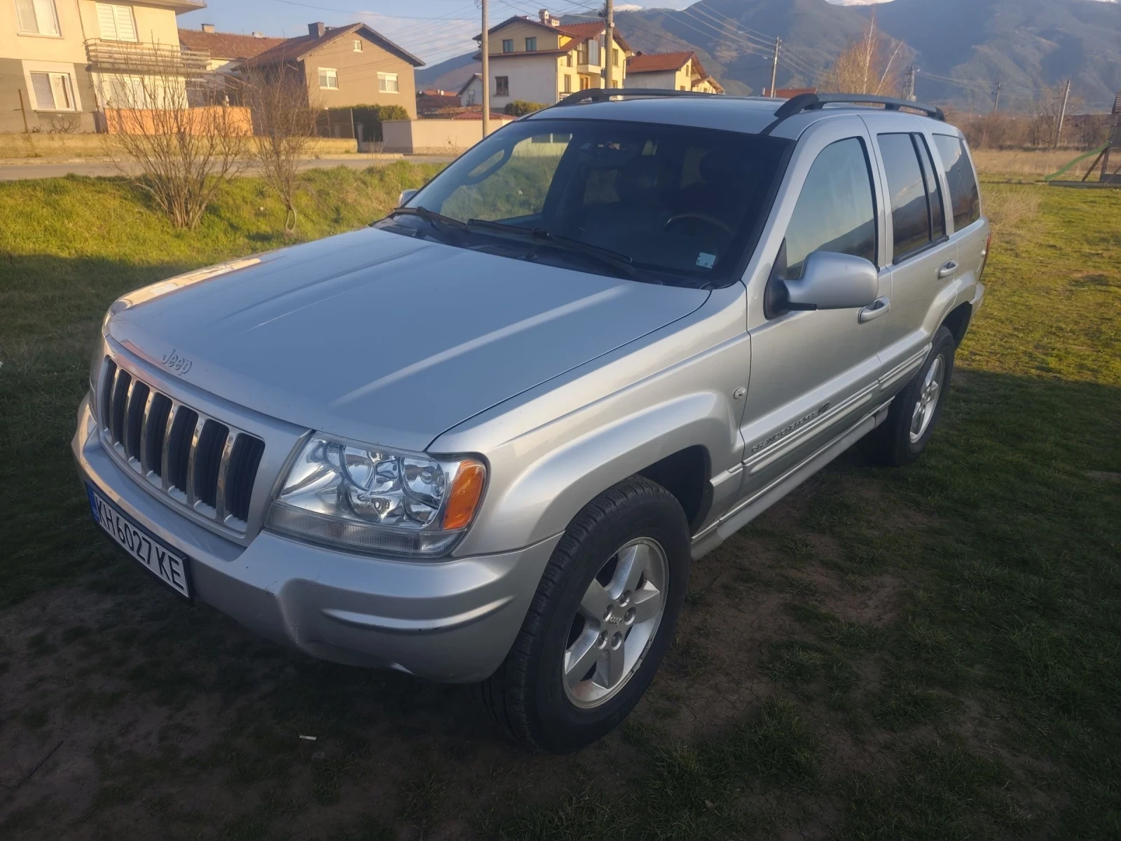 Jeep Grand cherokee 2.7 CRD, снимка 2 - Автомобили и джипове - 54178304