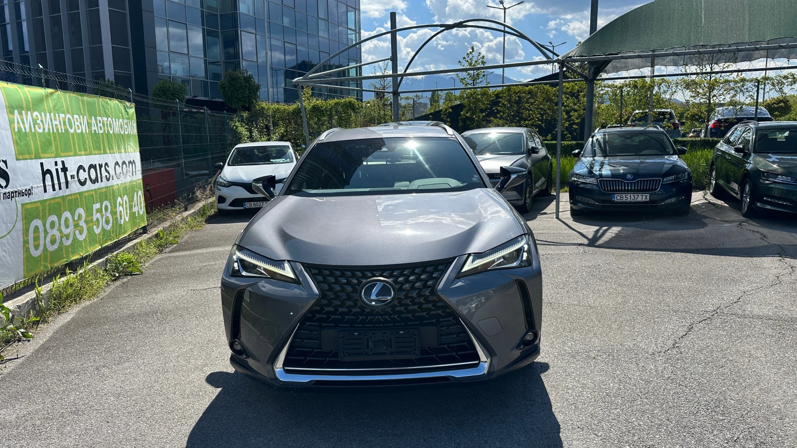 Lexus UX 250h 2.0 Hybrid, Гаранция, снимка 3 - Автомобили и джипове - 54414713