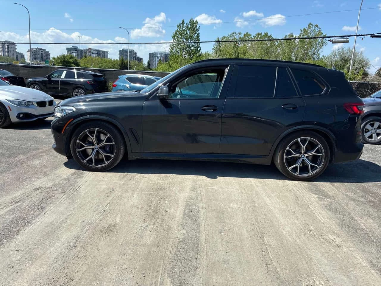 BMW X5 xDrive40i* АВТОКРЕДИТ БЕЗ ПЪРВОНАЧАЛНА ВНОСКА* , снимка 2 - Автомобили и джипове - 54684913