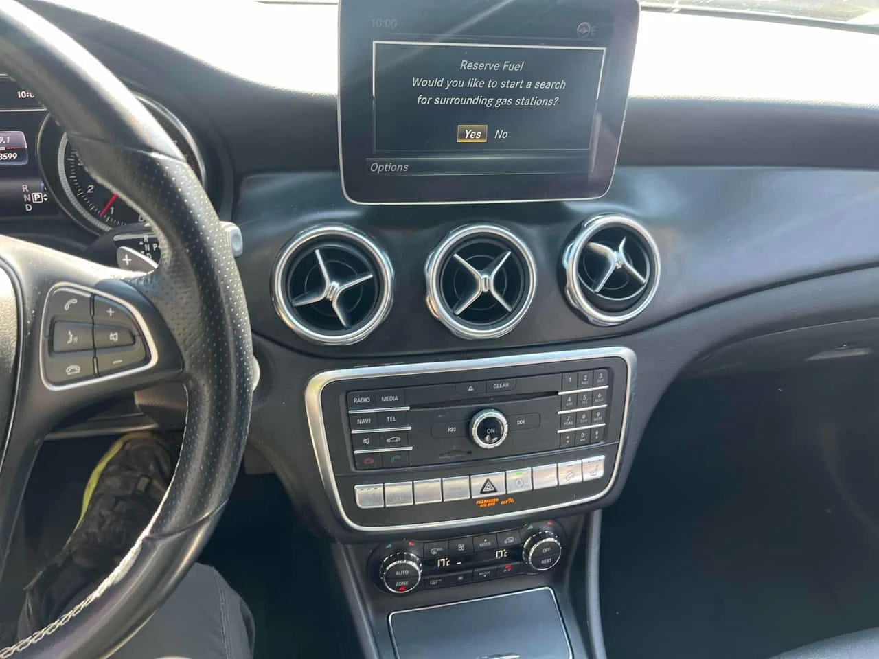 Mercedes-Benz GLA * 250 * АВТОКРЕДИТ БЕЗ ПЪРВОНАЧАЛНА ВНОСКА, снимка 10 - Автомобили и джипове - 54716491