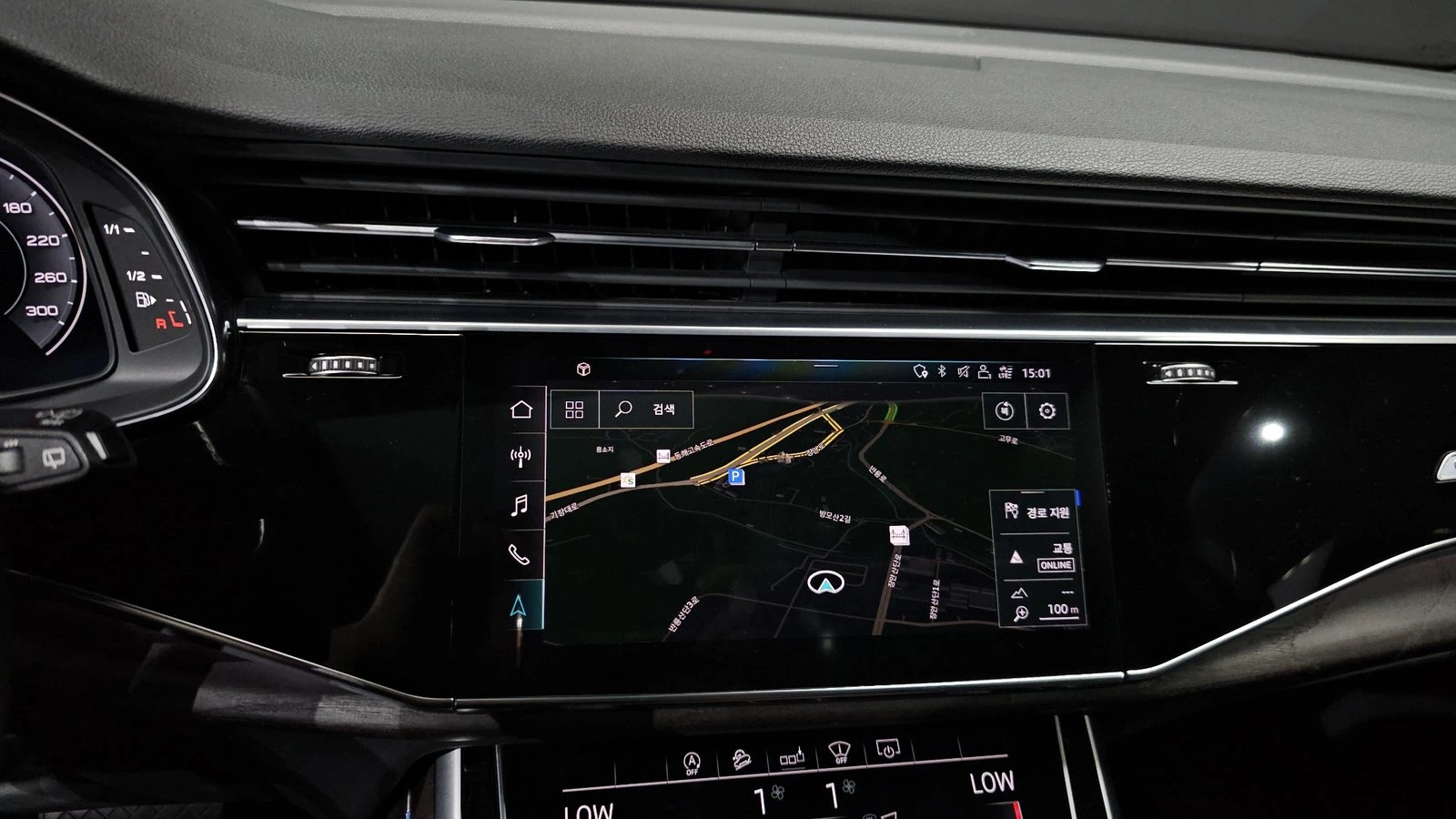 Audi Q7 45 TDI quattro* ЛЮК* HUD* 360* КРАЙНА ЦЕНА, снимка 17 - Автомобили и джипове - 55336581