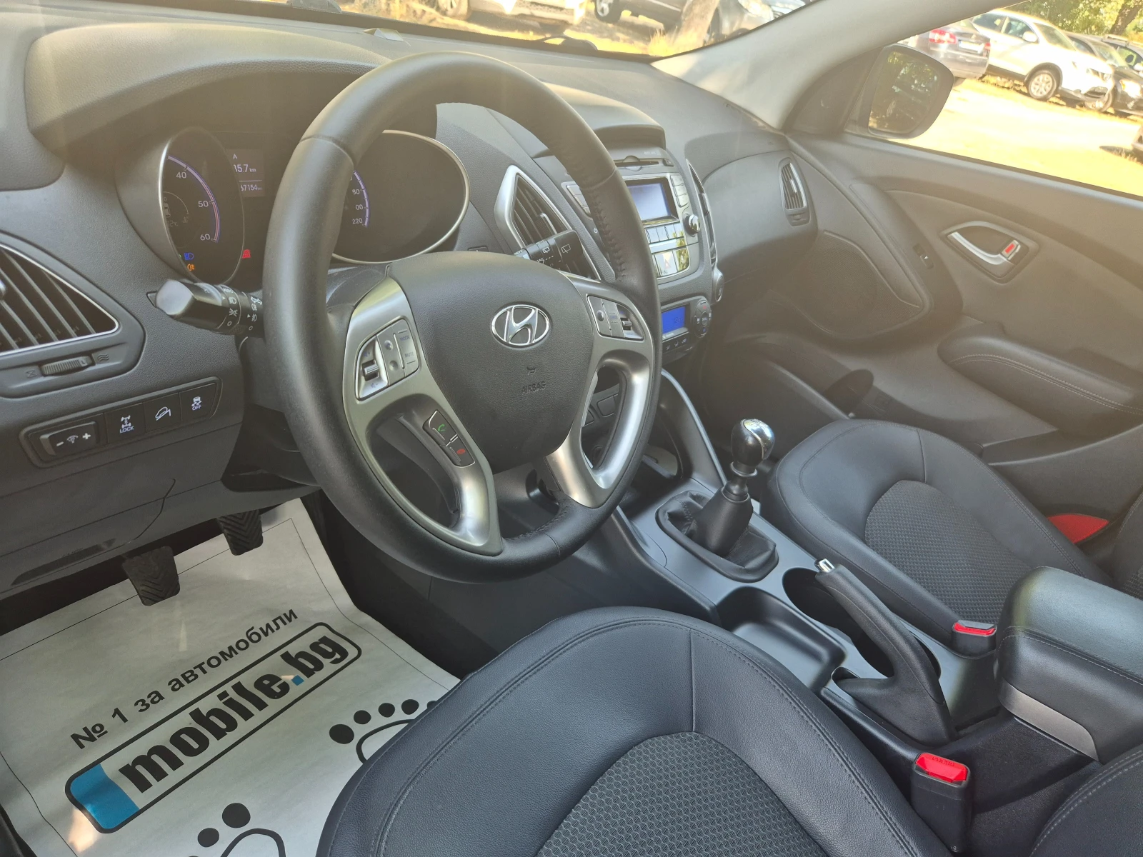 Hyundai IX35 2.0CRDI 4Х4 КОЖЕН САЛОН КАМЕРА ВНОС ИТАЛИЯ , снимка 9 - Автомобили и джипове - 55616386