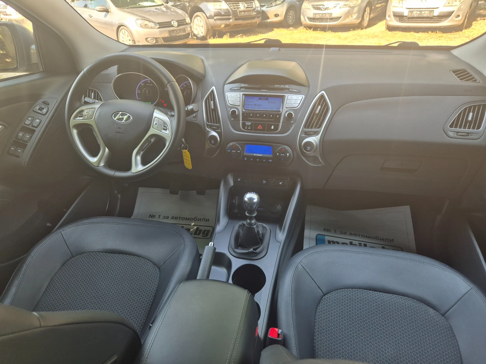 Hyundai IX35 2.0CRDI 4Х4 КОЖЕН САЛОН КАМЕРА ВНОС ИТАЛИЯ , снимка 11 - Автомобили и джипове - 55616386