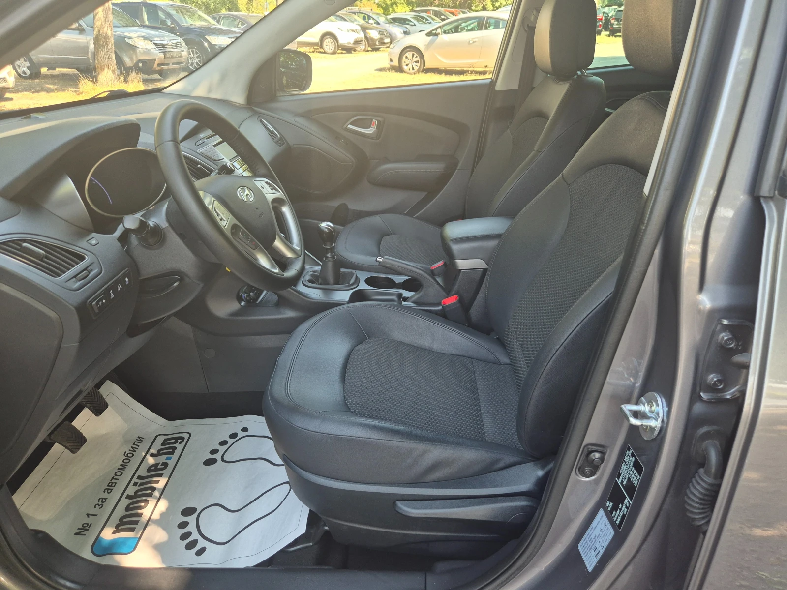 Hyundai IX35 2.0CRDI 4Х4 КОЖЕН САЛОН КАМЕРА ВНОС ИТАЛИЯ , снимка 8 - Автомобили и джипове - 55616386