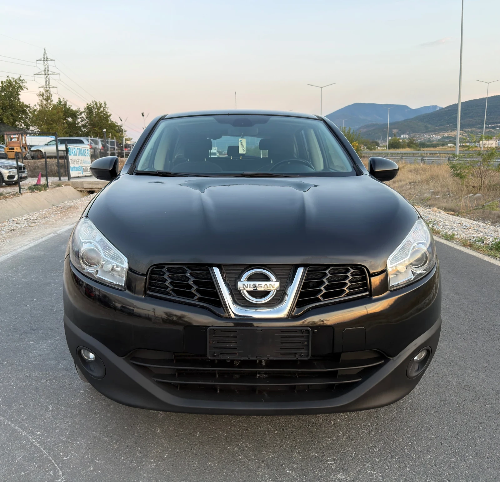 Nissan Qashqai 138000KM/Navi, снимка 2 - Автомобили и джипове - 56149511