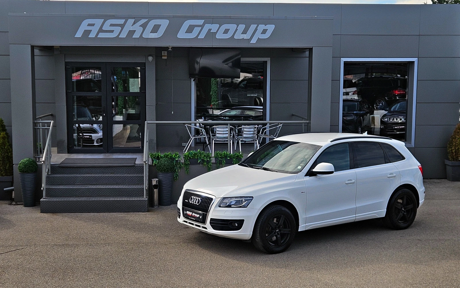 Audi Q5 3.0TDI/S-LINE/QUATTRO/KEYLESS/MEMORY/ПОДГРЕВ, снимка 17 - Автомобили и джипове - 56294154