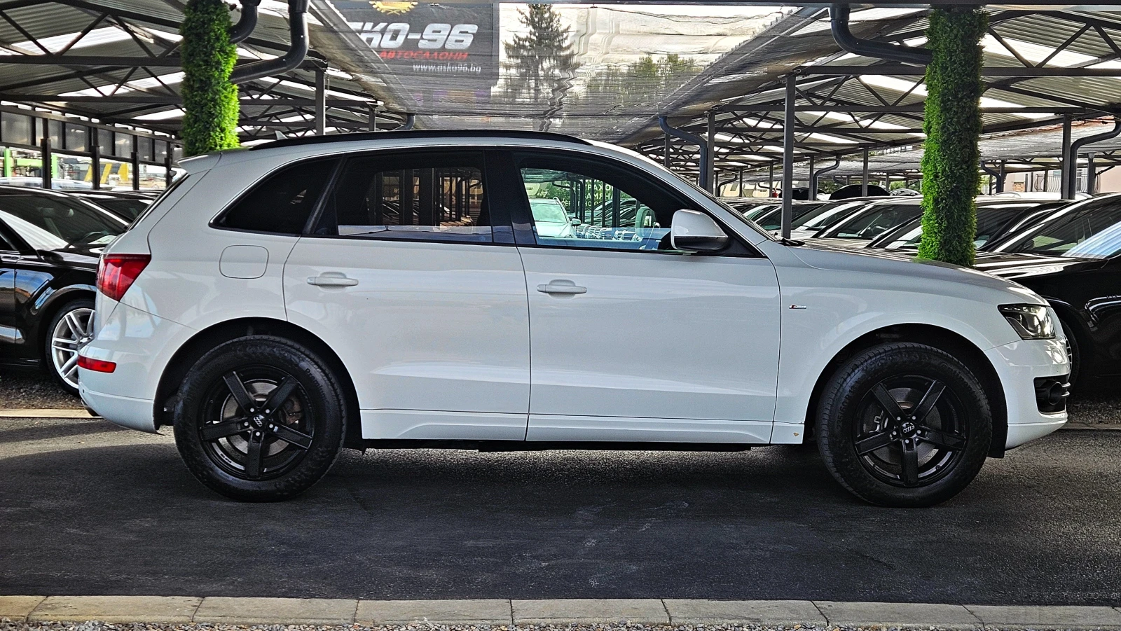 Audi Q5 3.0TDI/S-LINE/QUATTRO/KEYLESS/MEMORY/ПОДГРЕВ, снимка 4 - Автомобили и джипове - 56294154