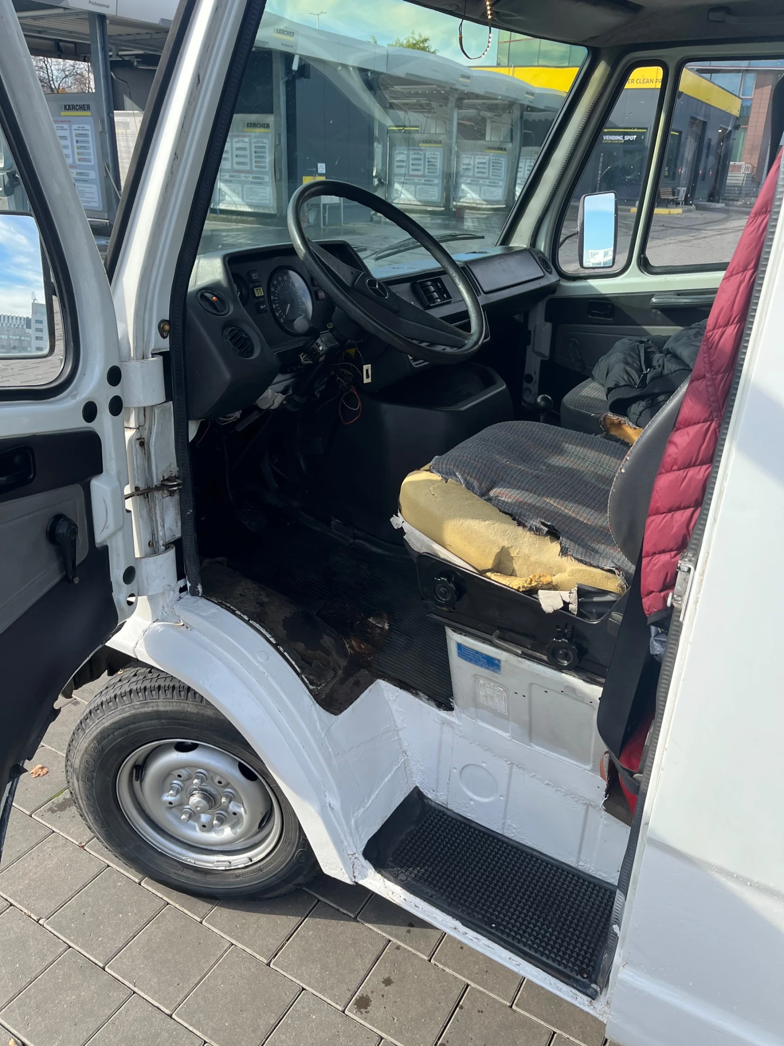 Mercedes-Benz 310 | Mobile.bg   10