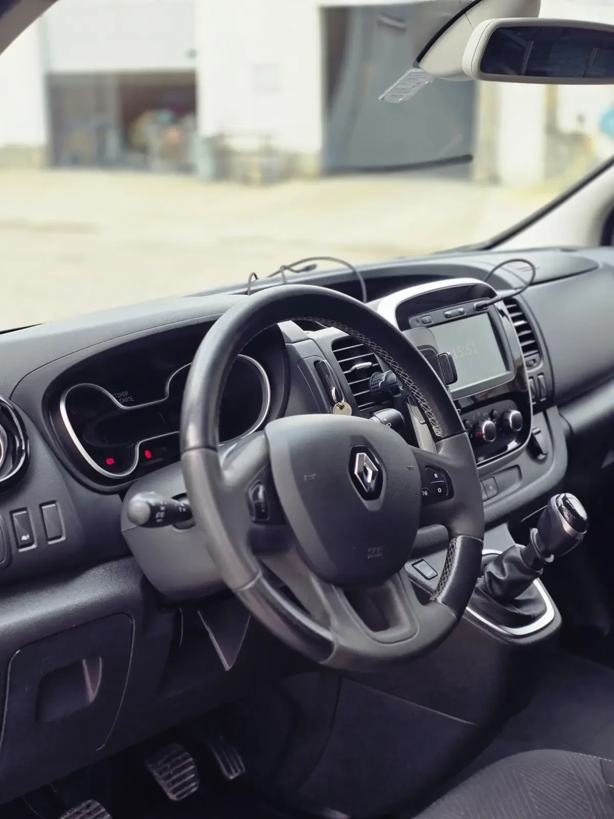 Renault Trafic 2.0 ���������� | Mobile.bg � ����������� 10