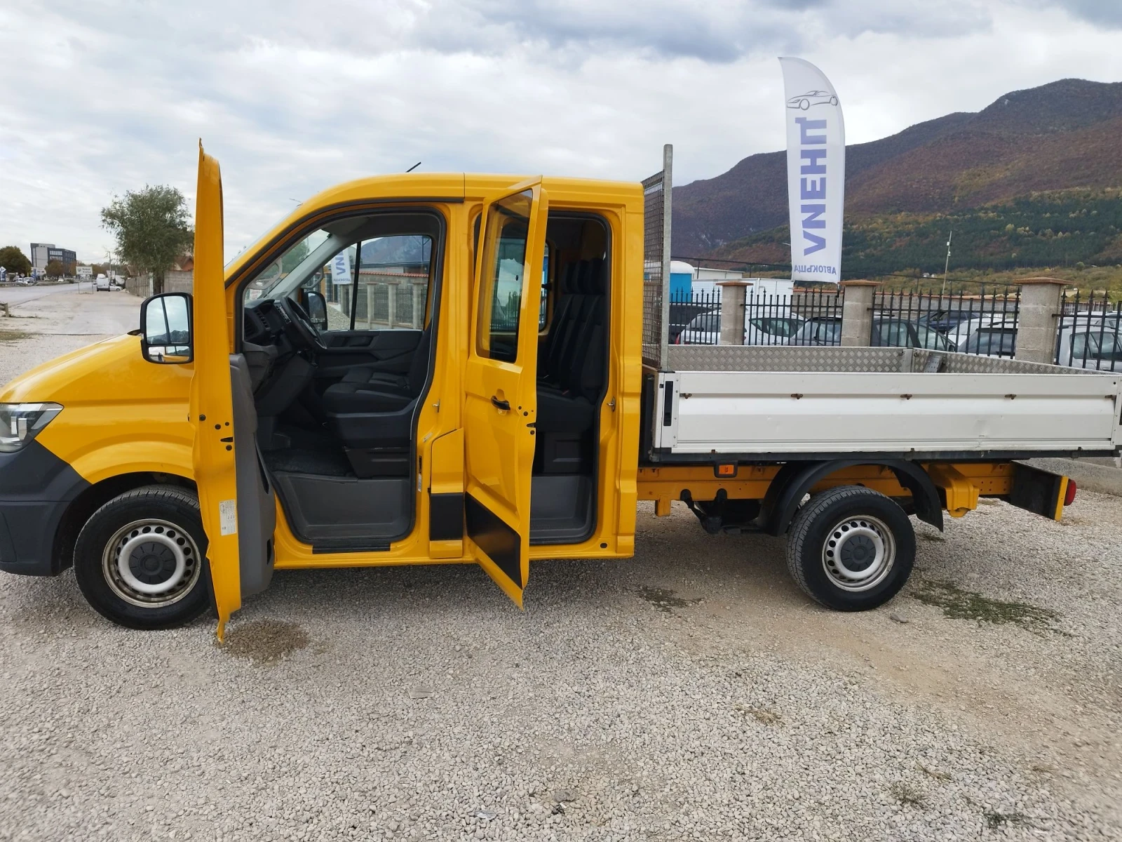 VW Crafter 2.0 Tdi 102 kc. Euro 6 | Mobile.bg � ����������� 9