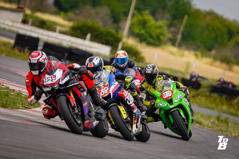 Kawasaki Zxr Ninja zx10R, снимка 10 - Мотоциклети и мототехника - 52508260