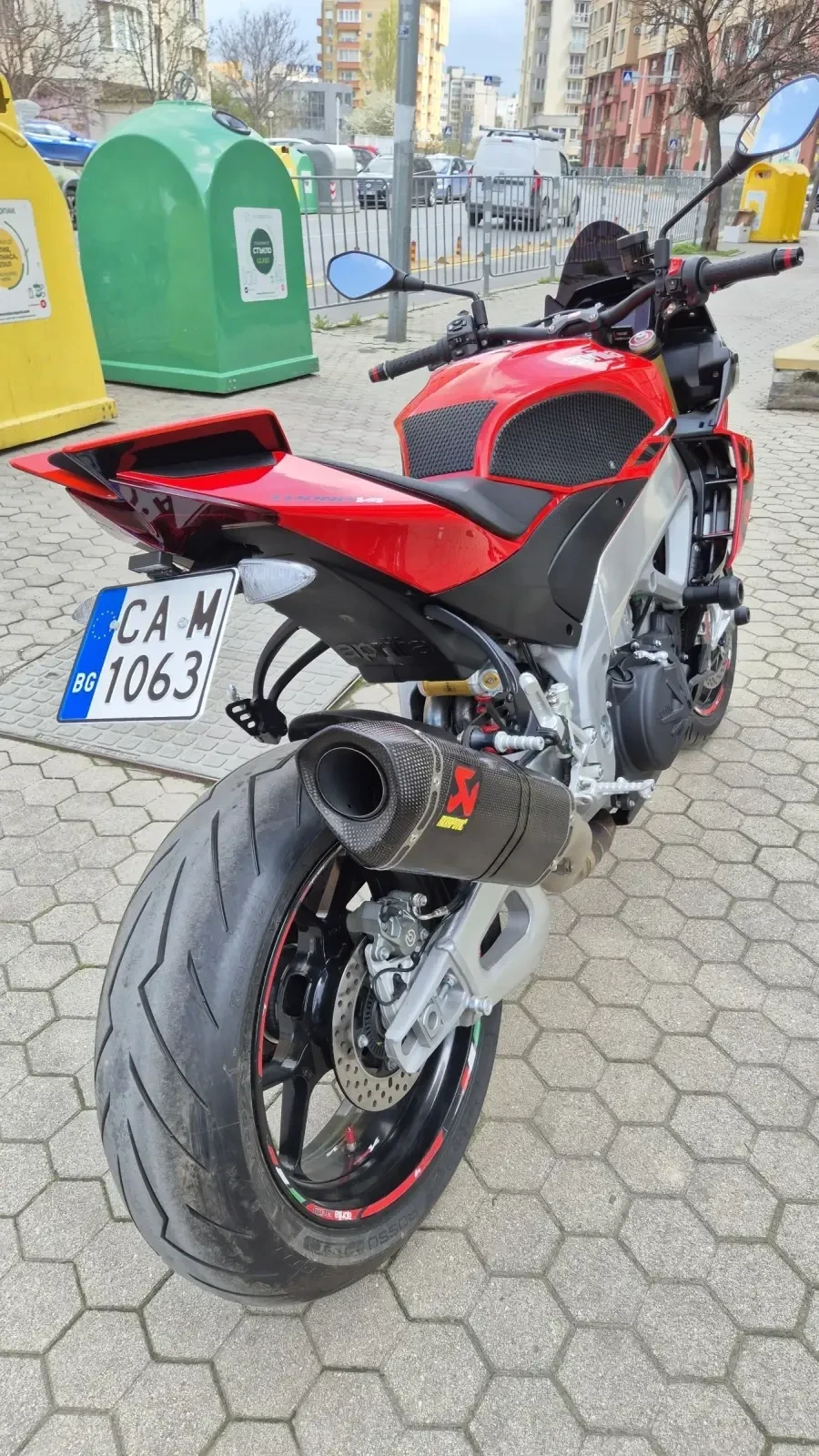 Aprilia Tuono V4 1100 - изображение 4