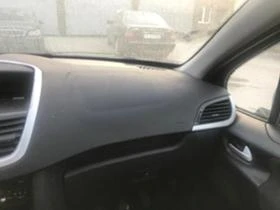Peugeot 207 2БР 1.4HDI 5врати , снимка 9