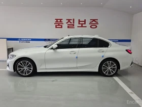 BMW 320 i Luxury* HEAD-UP* DISTRONIC* SUNROOF* ПАМЕТ* , снимка 3