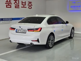 BMW 320 i Luxury* HEAD-UP* DISTRONIC* SUNROOF* ПАМЕТ* , снимка 2