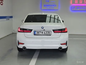 BMW 320 i Luxury* HEAD-UP* DISTRONIC* SUNROOF* ПАМЕТ* , снимка 6