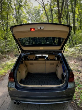 BMW 330, снимка 10