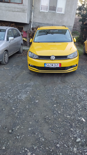 VW Touran, снимка 1 - Автомобили и джипове - 43452624