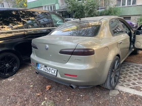 Alfa Romeo 159   1.9JTDm 150hp sedan  | Mobile.bg    5