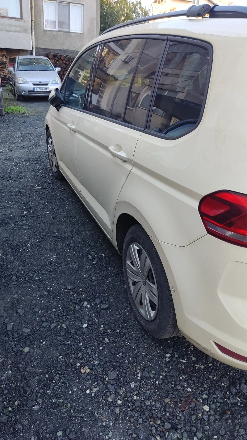 VW Touran, снимка 5 - Автомобили и джипове - 46626730