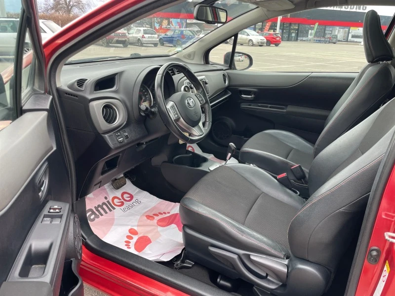 Toyota Yaris 1.4D-4D-AUTOMAT-NAVI-камера, снимка 15 - Автомобили и джипове - 44098384