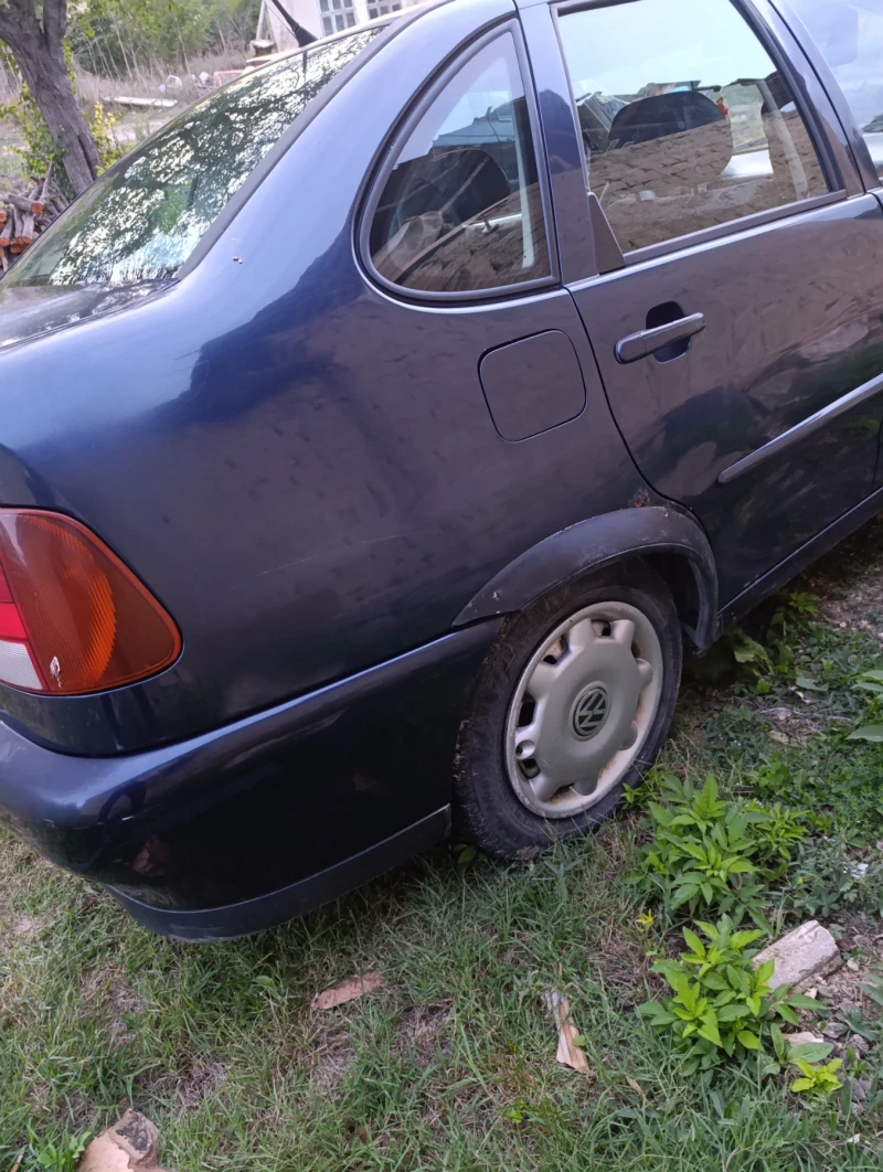 VW Polo, снимка 11 - Автомобили и джипове - 47248033