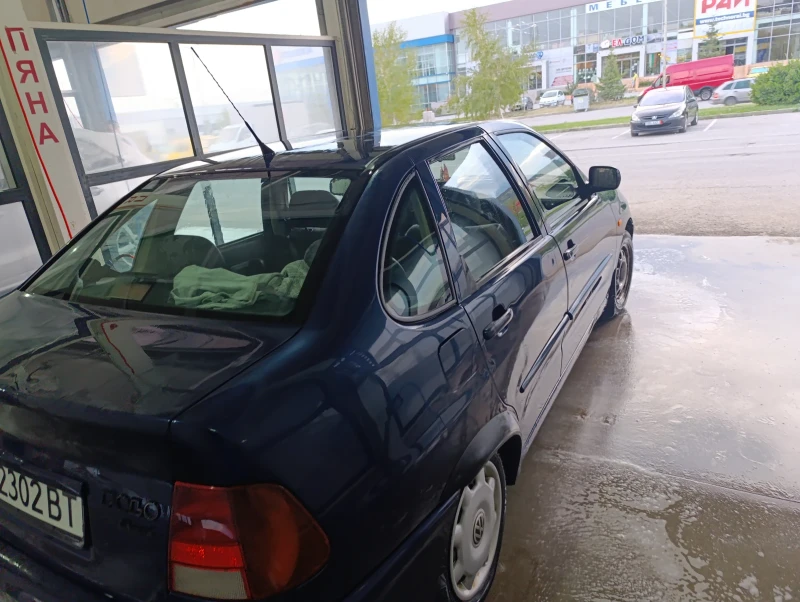 VW Polo, снимка 4 - Автомобили и джипове - 47248033