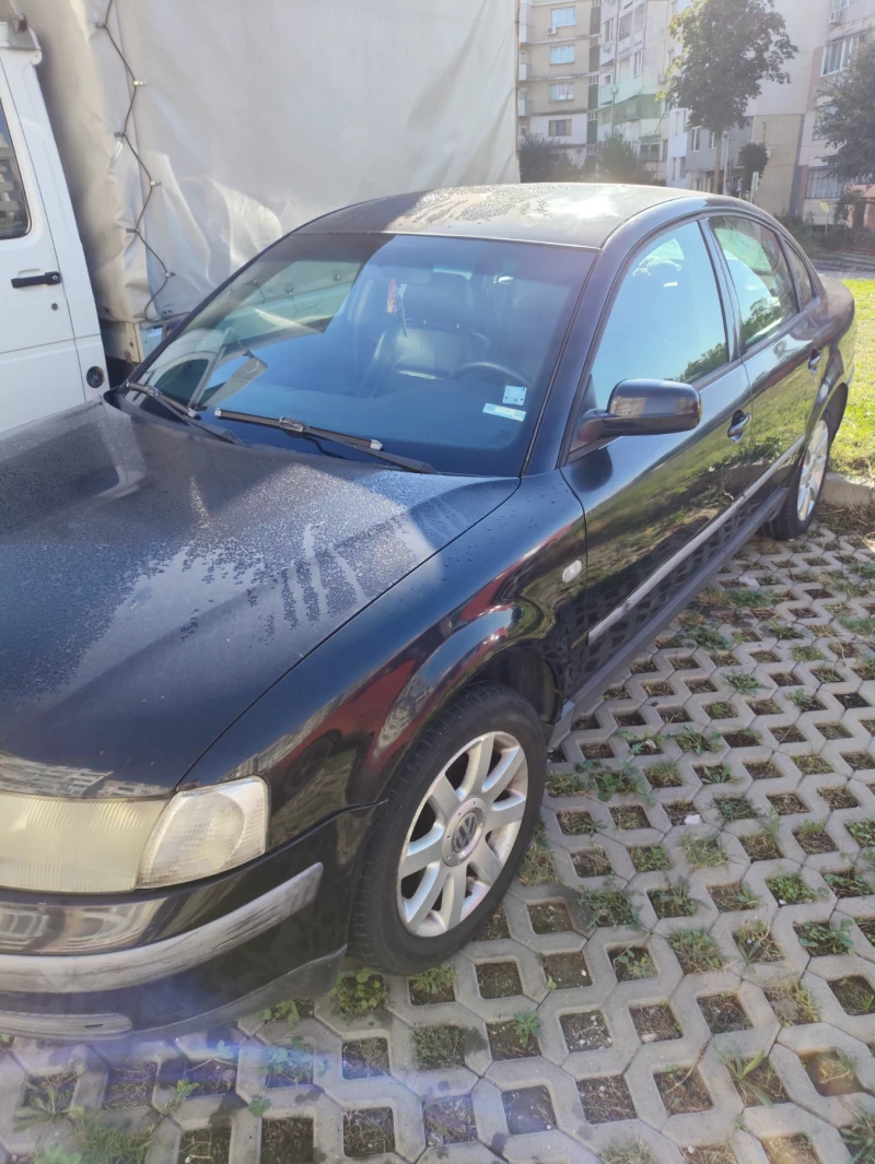 VW Passat, снимка 1 - Автомобили и джипове - 47254703