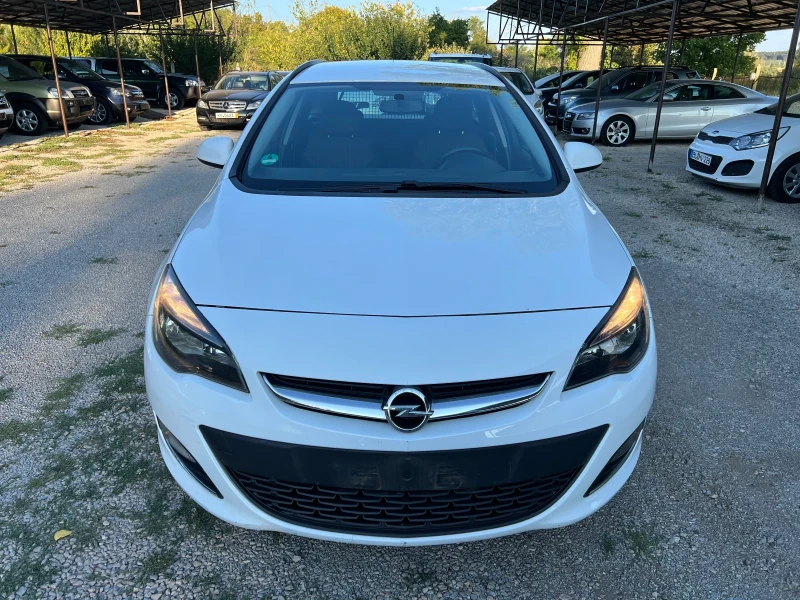 Opel Astra 1.7CDTI, снимка 2 - Автомобили и джипове - 48443605