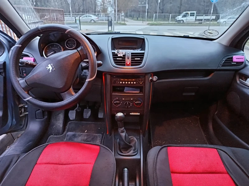 Peugeot 207, снимка 1 - Автомобили и джипове - 48696617