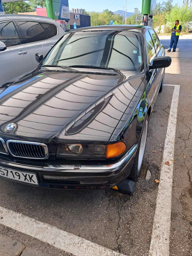 BMW 750 750iL 5.4 V12, снимка 6 - Автомобили и джипове - 48773645