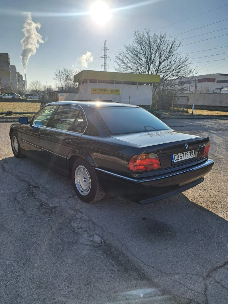 BMW 750 750iL 5.4 V12, снимка 4 - Автомобили и джипове - 48773645