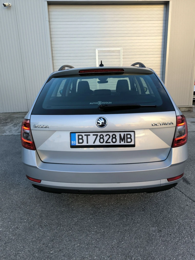 Skoda Octavia 2000, снимка 7 - Автомобили и джипове - 48797722