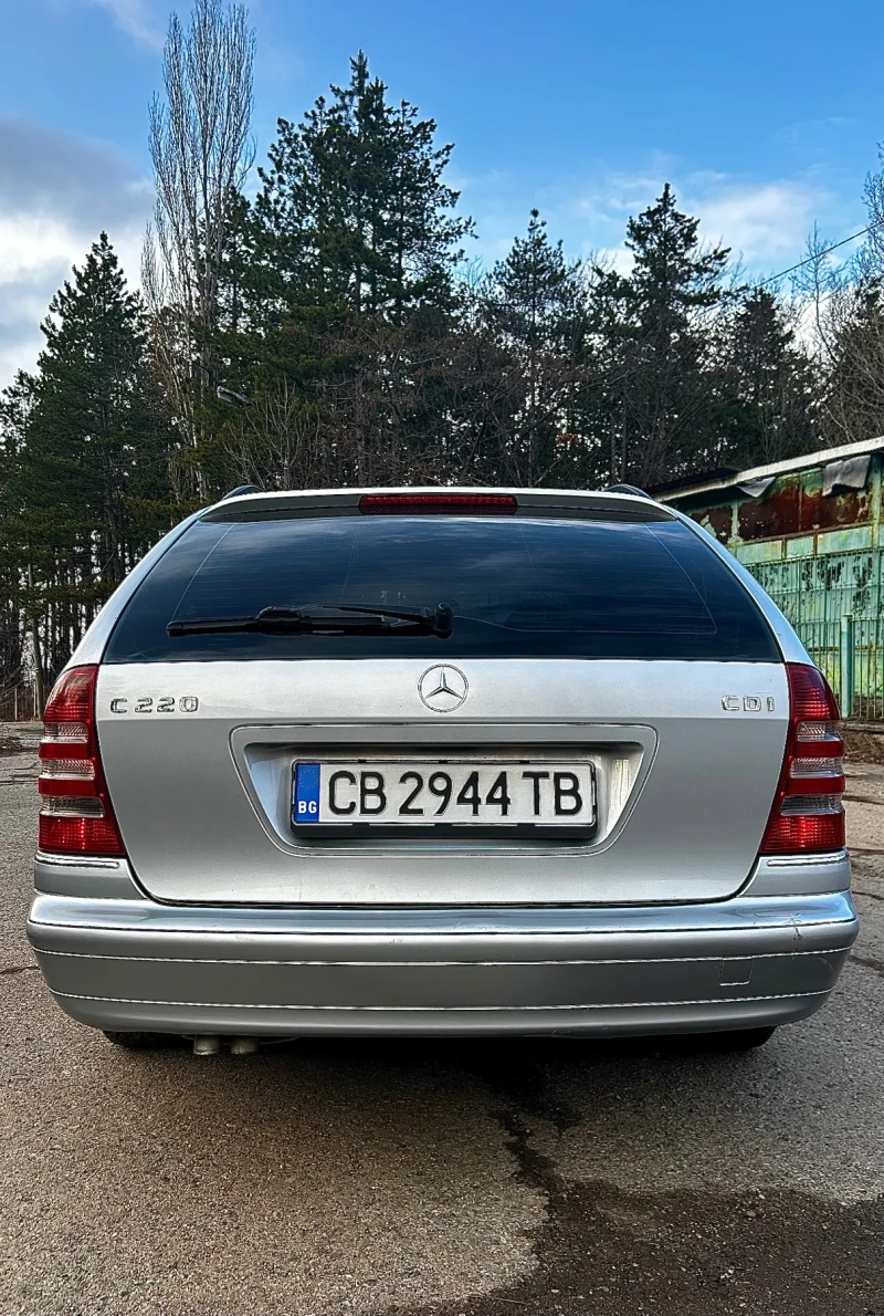 Mercedes-Benz C 220 Avantgarde FACE, снимка 4 - Автомобили и джипове - 48984414