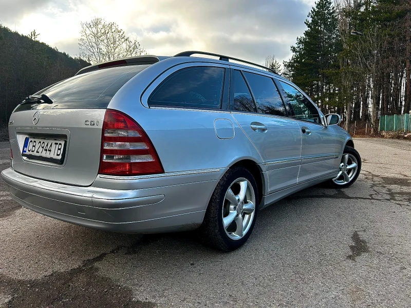 Mercedes-Benz C 220 Avantgarde FACE, снимка 6 - Автомобили и джипове - 48984414