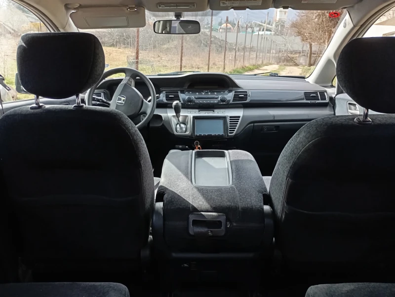 Honda Fr-v, снимка 10 - Автомобили и джипове - 49447815