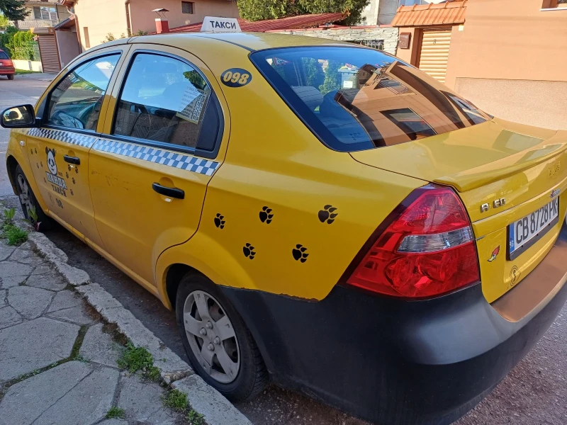 Chevrolet Aveo 1.2 верига Газ, снимка 4 - Автомобили и джипове - 52692344