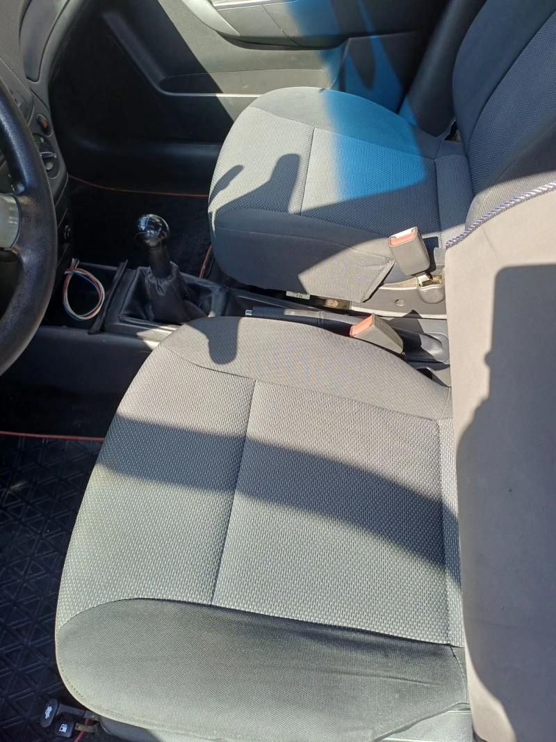 Chevrolet Aveo 1.2 верига Газ, снимка 5 - Автомобили и джипове - 52692344
