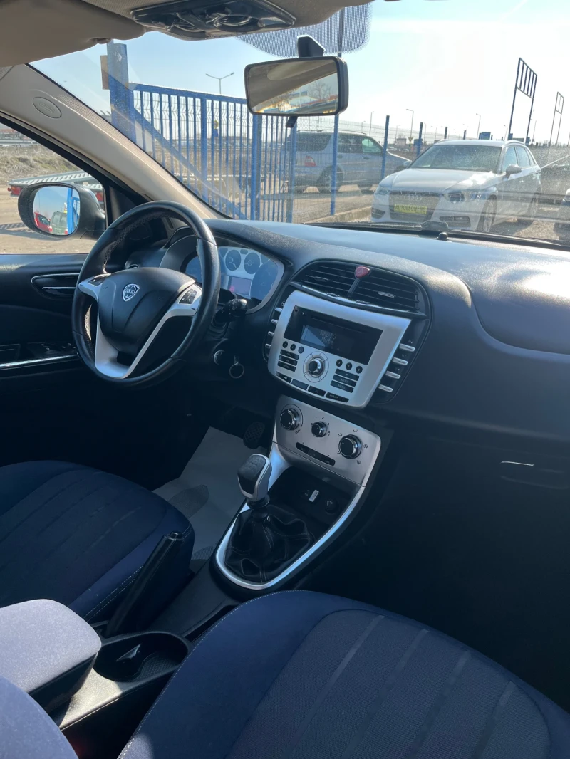 Lancia Delta 1.6 mjet , снимка 2 - Автомобили и джипове - 51482603